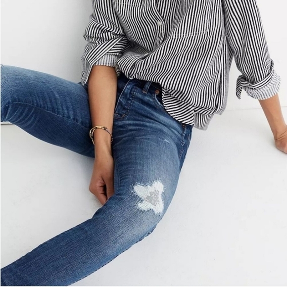 MADEWELL 9in High Rise Distressed Skinny Jeans - Picture 2 of 16